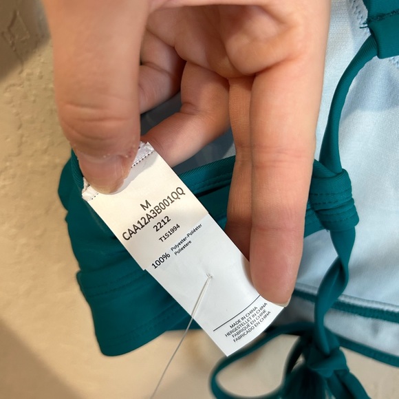 Cupshe Bikini Top in Size Medium - Picture 4 of 6